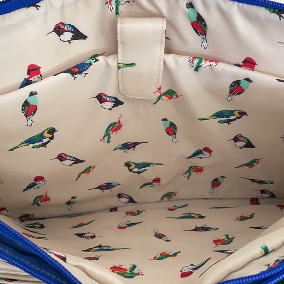 Vera Bradley Carry-On Gym Bag - Picture 6 of 6